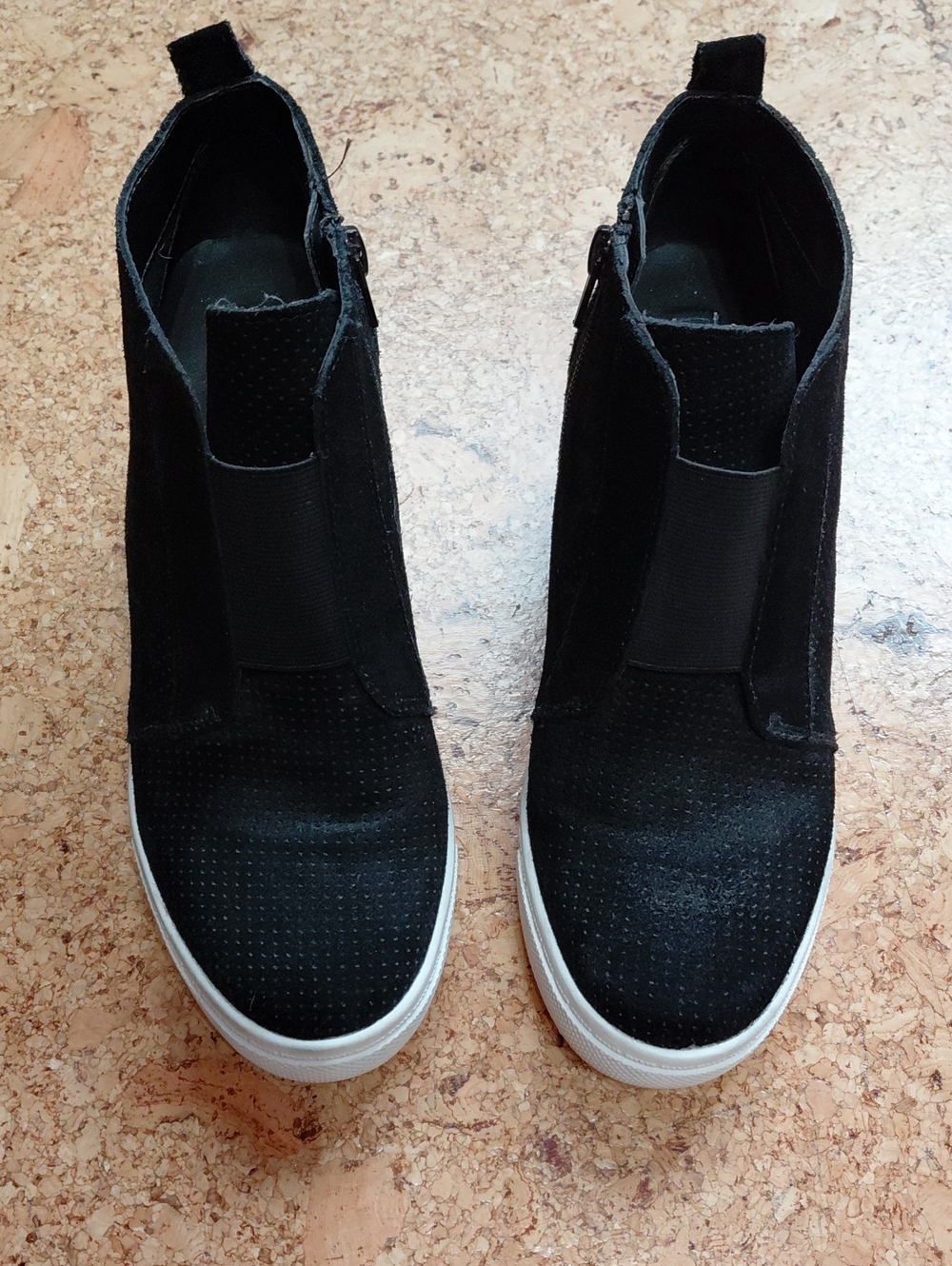 Steve Madden Black Suede Waverly Hidden Wedge Sneaker Boots Size 7